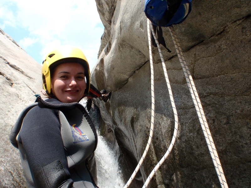 Village Camps International Summer Camp Ard&egrave;che, France 2019-07-26 https://www.villagecamps.com/journals_admin/images/14-26-Ready to be lowered.jpg